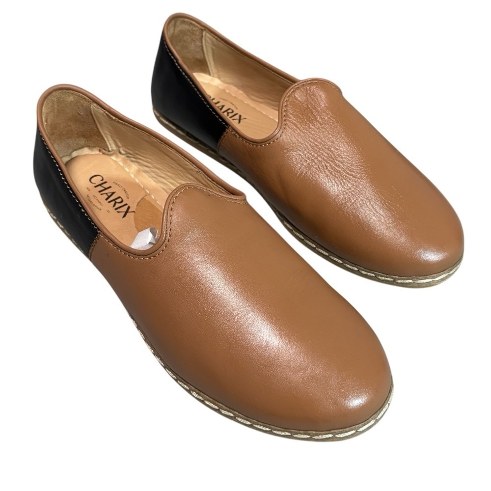CHARIX - CAMEL BLACK SLIP ONS SHOES LOAFERS - HANDMADE FLATS - size 41.5